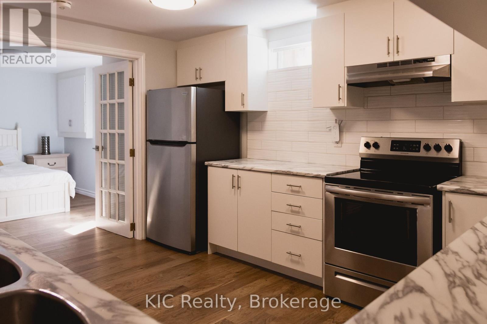 2138 Lorraine Drive, Peterborough (Northcrest Ward 5), Ontario  K9L 1X4 - Photo 32 - X13778368
