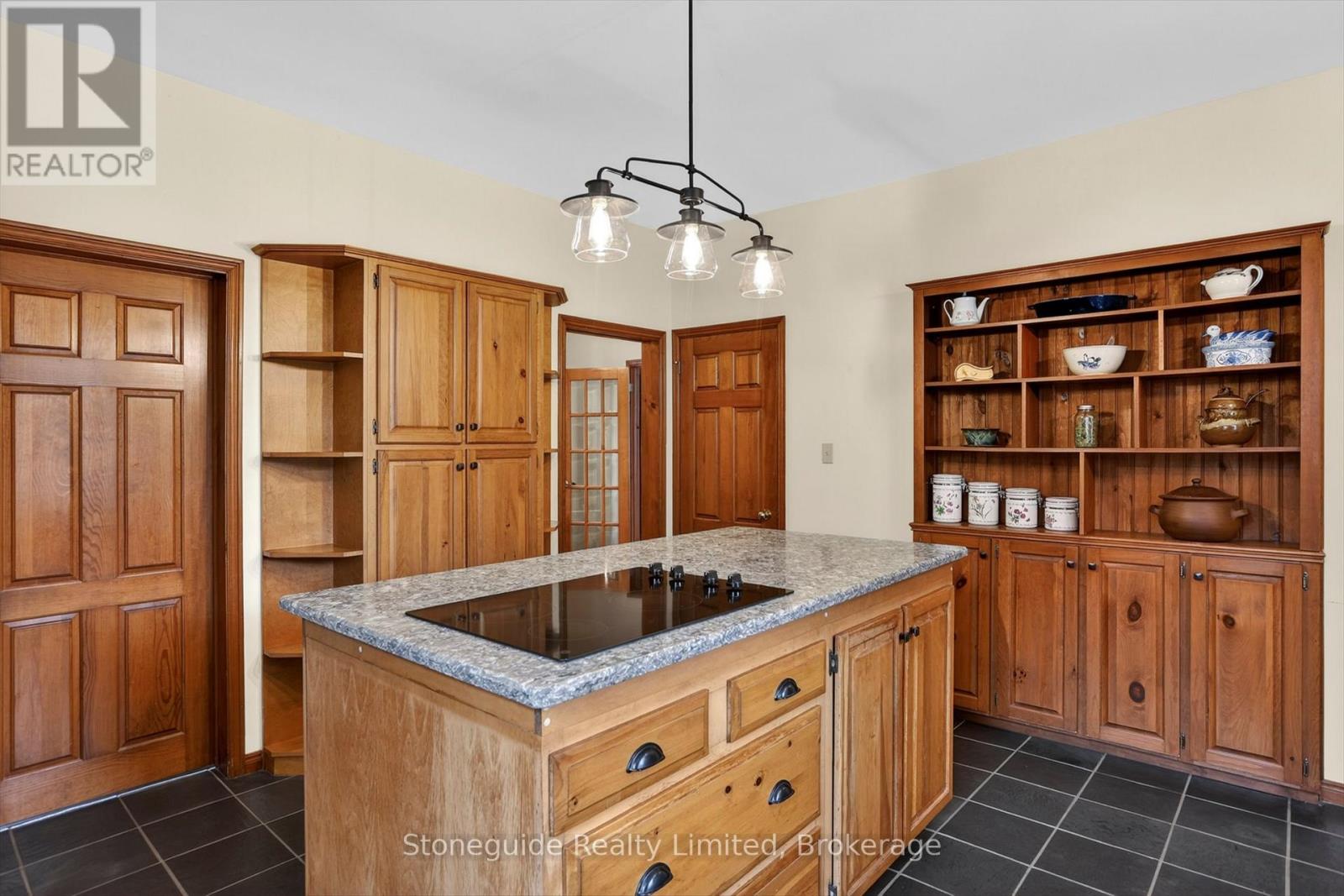 2756 County Road 38, Douro-Dummer, Ontario  K0L 3A0 - Photo 10 - X13778562