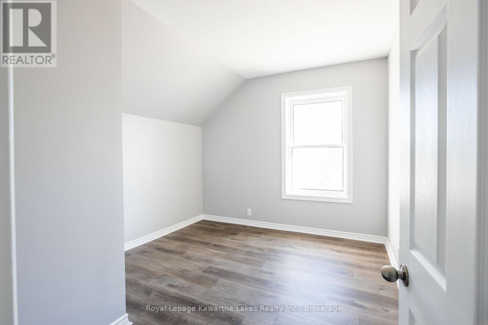71 Victoria Avenue N, Kawartha Lakes (Lindsay), Ontario  K9V 4G8 - Photo 18 - X13778608