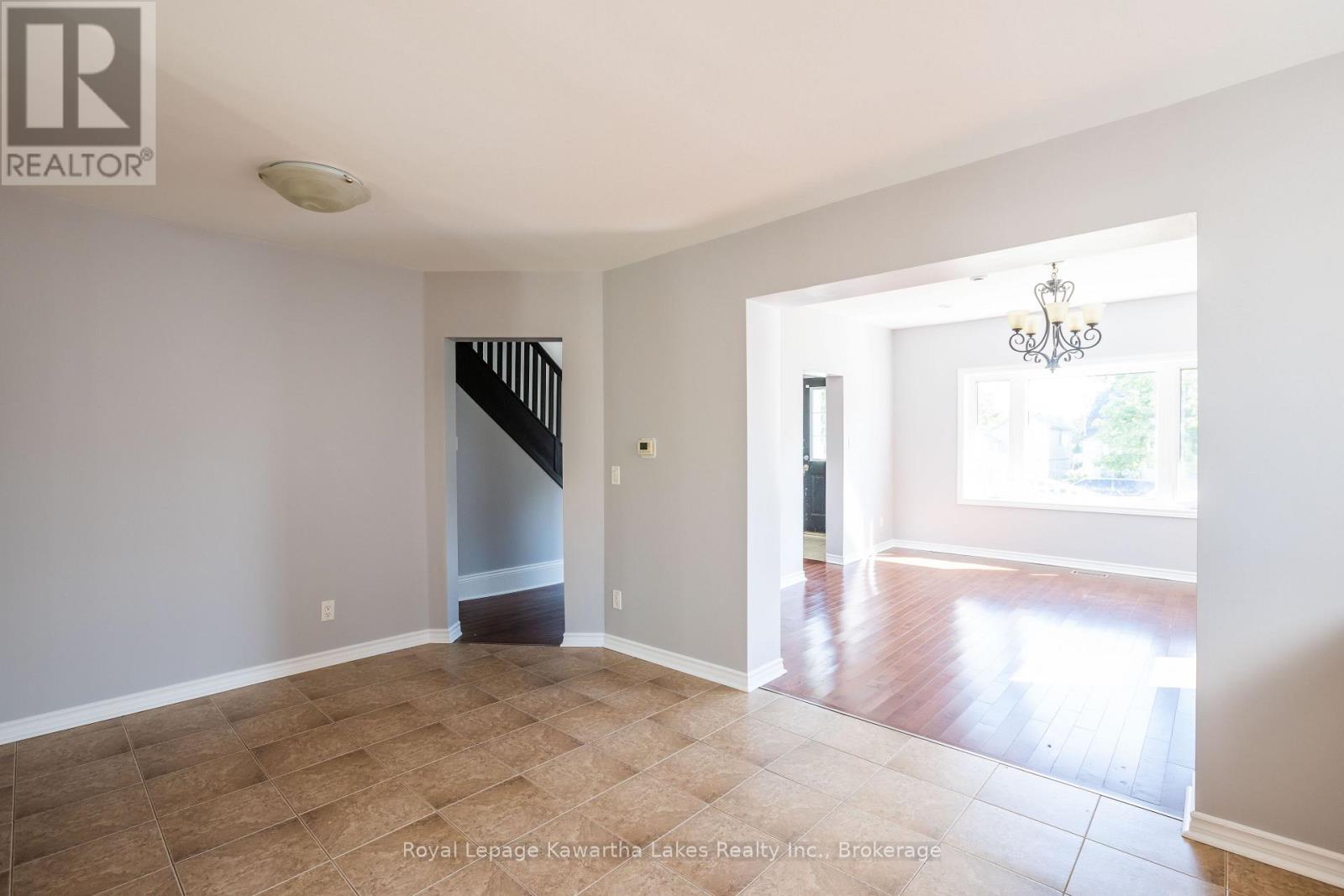 71 Victoria Avenue N, Kawartha Lakes (Lindsay), Ontario  K9V 4G8 - Photo 8 - X13778608