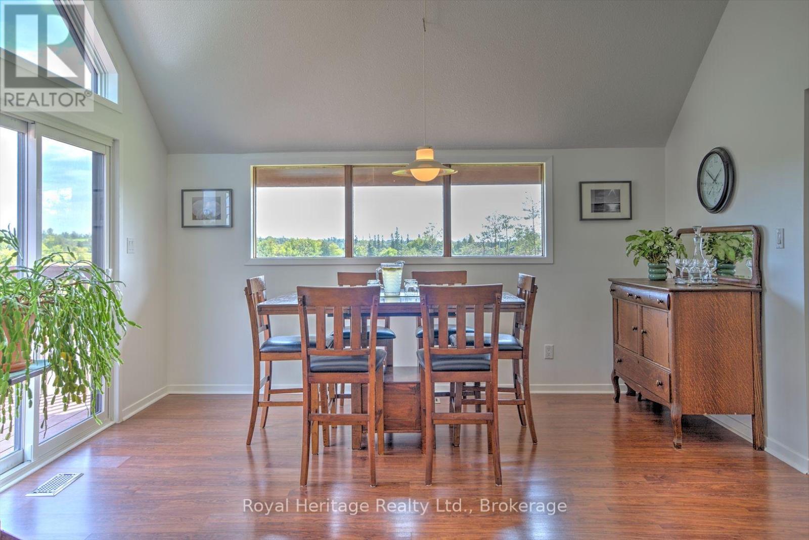 215 Fifth Line Dummer South Road, Douro-Dummer, Ontario  K0L 3A0 - Photo 18 - X13778676