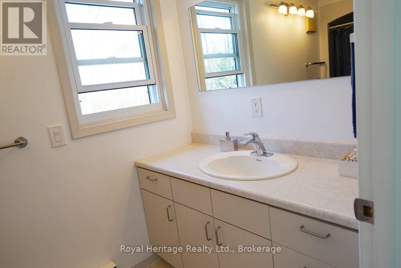 215 Fifth Line Dummer South Road, Douro-Dummer, Ontario  K0L 3A0 - Photo 22 - X13778676