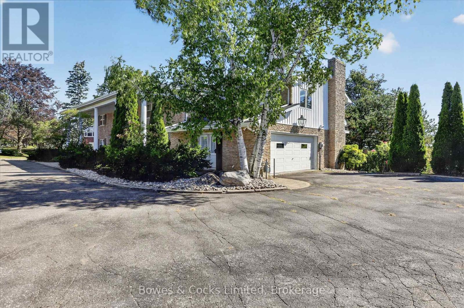 1562 Champlain Drive, Peterborough (Northcrest Ward 5), Ontario  K9L 1N6 - Photo 3 - X13779078