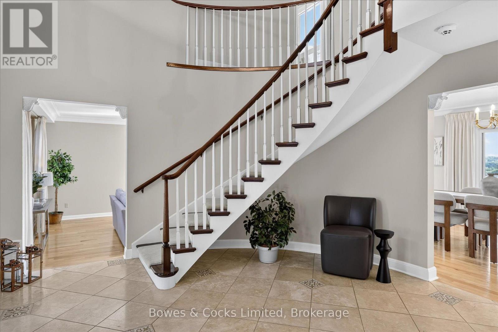 1562 Champlain Drive, Peterborough (Northcrest Ward 5), Ontario  K9L 1N6 - Photo 7 - X13779078