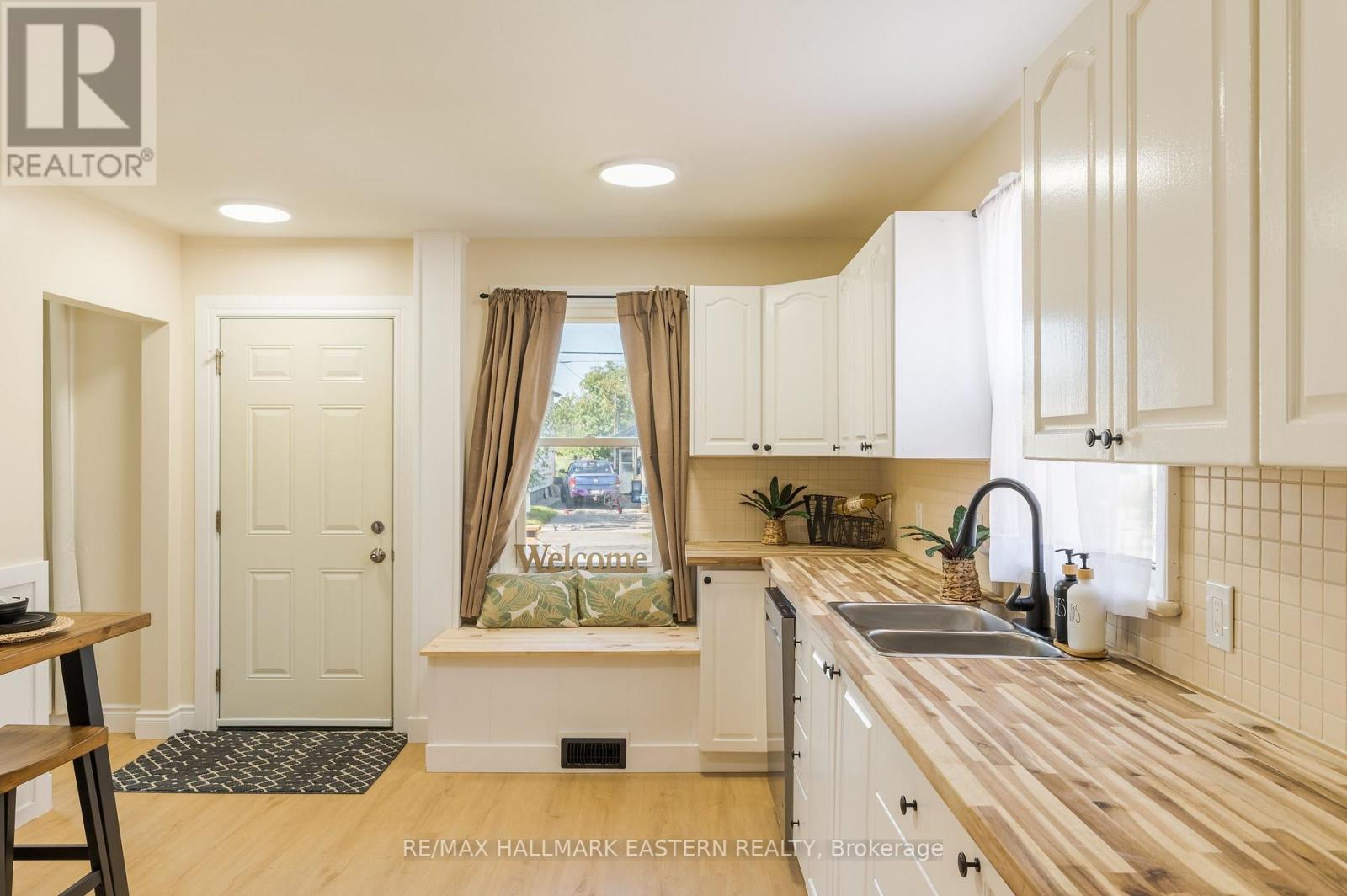 847 St Mary's Street, Peterborough (Otonabee Ward 1), Ontario  K9J 4H4 - Photo 12 - X13779666