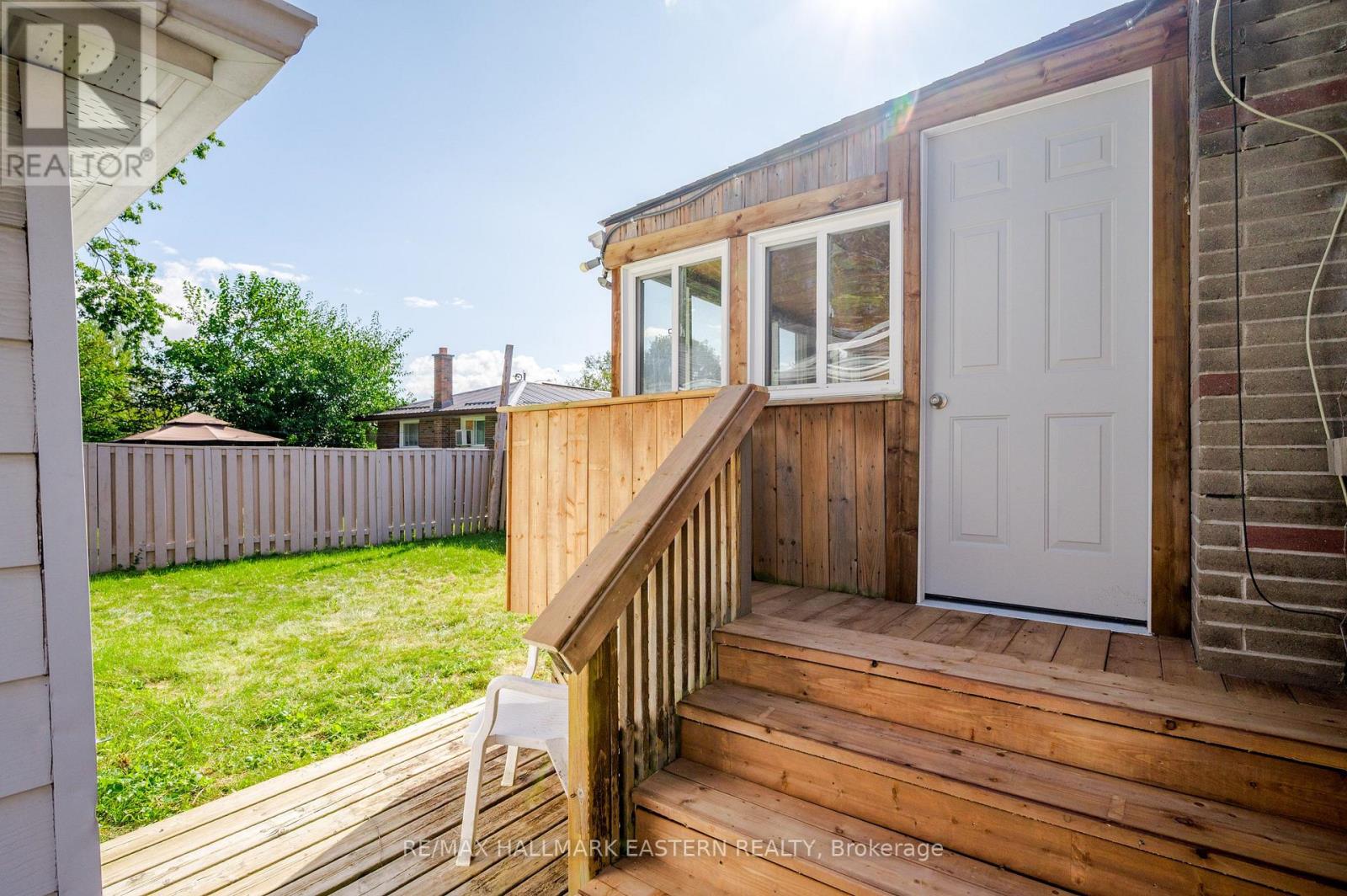 847 St Mary's Street, Peterborough (Otonabee Ward 1), Ontario  K9J 4H4 - Photo 44 - X13779666