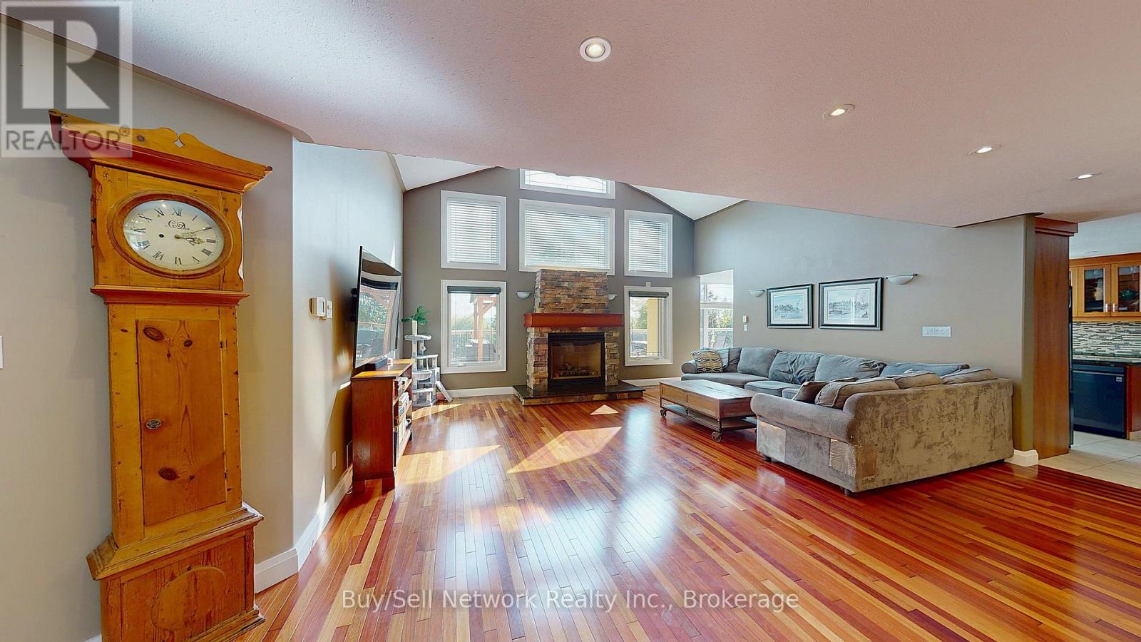 29 Nurse Avenue, Selwyn, Ontario  K0L 1T0 - Photo 8 - X13780054
