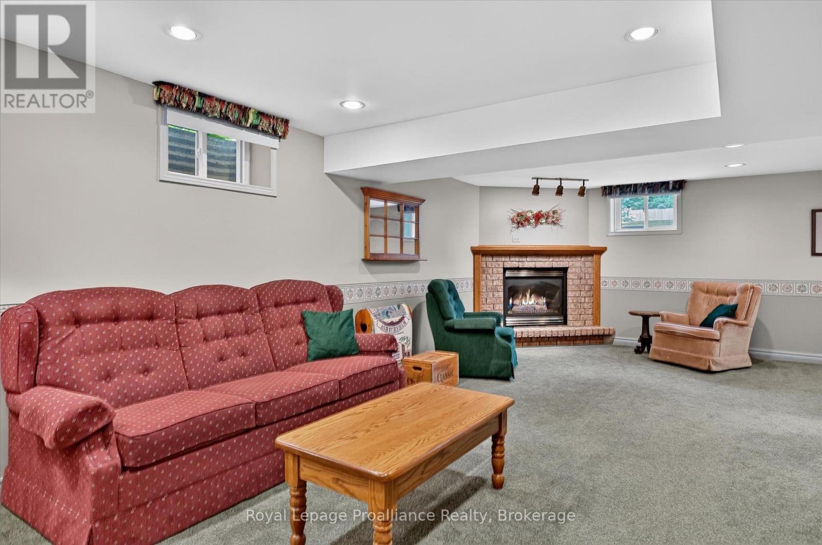 1296 Hudson Street, Peterborough (Northcrest Ward 5), Ontario  K9H 6Z8 - Photo 25 - X13780136