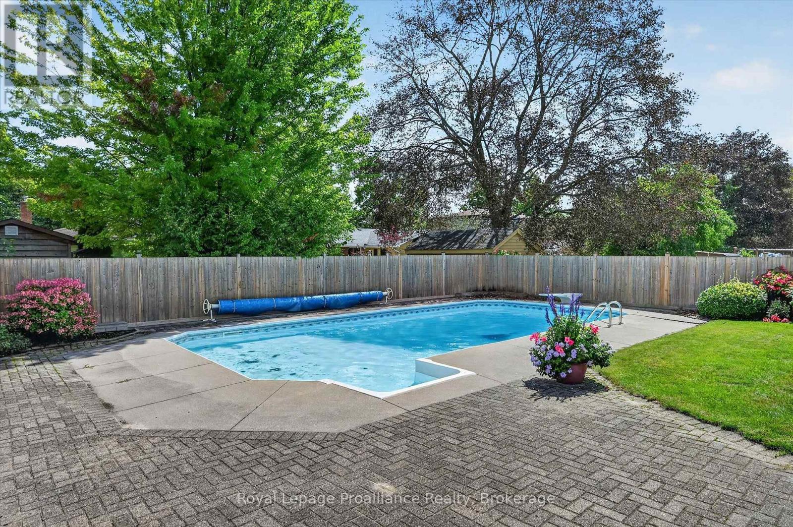 1296 Hudson Street, Peterborough (Northcrest Ward 5), Ontario  K9H 6Z8 - Photo 31 - X13780136