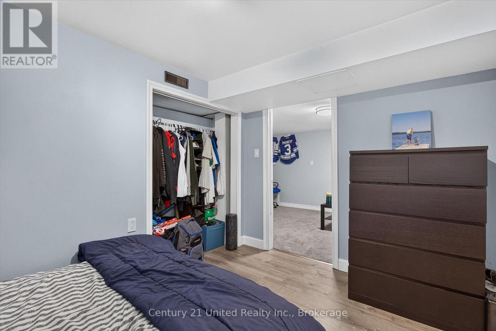 679 Hawley Street, Peterborough (Otonabee Ward 1), Ontario  K9J 4C7 - Photo 32 - X13781148