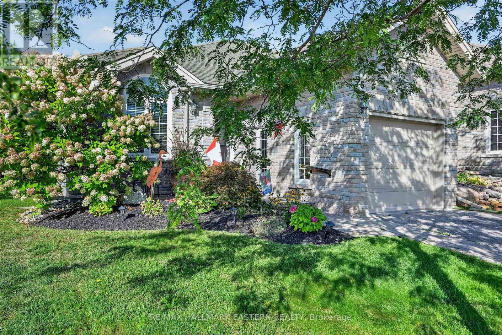 #96 - 301 Carnegie Avenue, Peterborough (Northcrest Ward 5), Ontario  K9L 0E9 - Photo 4 - X13781626