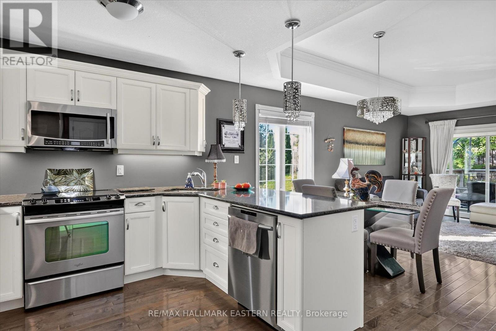 #96 - 301 Carnegie Avenue, Peterborough (Northcrest Ward 5), Ontario  K9L 0E9 - Photo 7 - X13781626