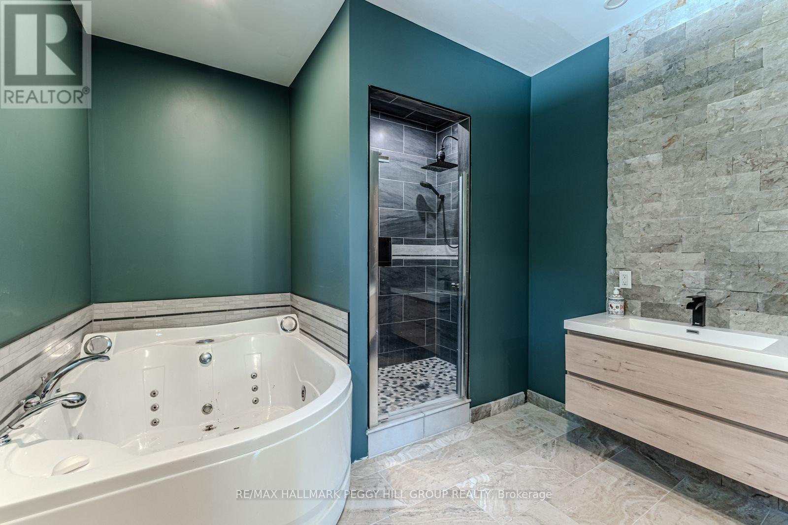 24b Buck Hill Road, Hastings Highlands (Monteagle Ward), Ontario  K0L 1C0 - Photo 10 - X13782328
