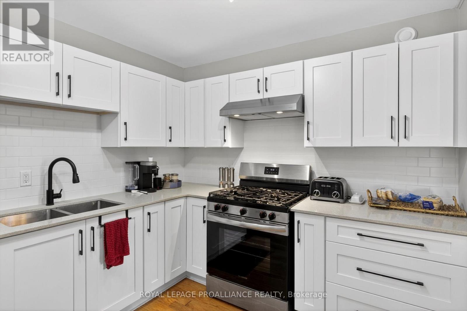 644 Trailview Drive, Peterborough (Ashburnham Ward 4), Ontario  K9J 8P3 - Photo 10 - X13782392