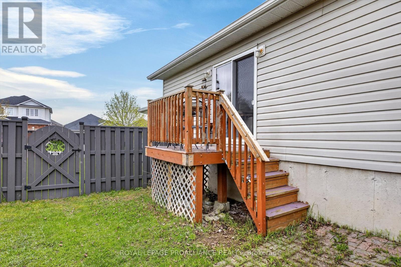 644 Trailview Drive, Peterborough (Ashburnham Ward 4), Ontario  K9J 8P3 - Photo 37 - X13782392
