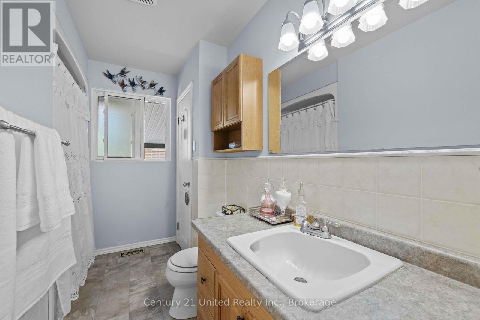 1225 Milburn Street, Peterborough (Northcrest Ward 5), Ontario  K9H 6P3 - Photo 22 - X13782474