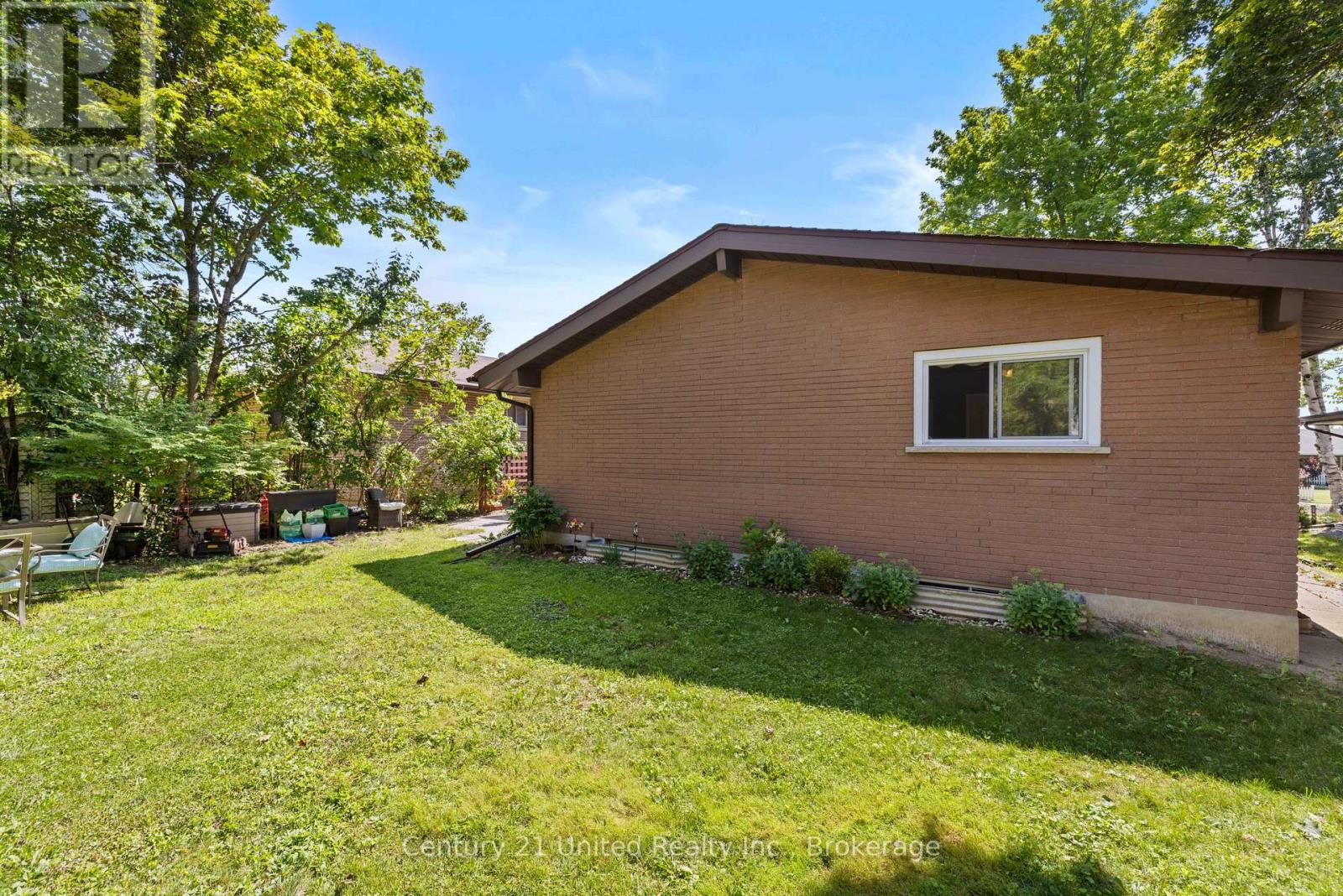 1225 Milburn Street, Peterborough (Northcrest Ward 5), Ontario  K9H 6P3 - Photo 36 - X13782474