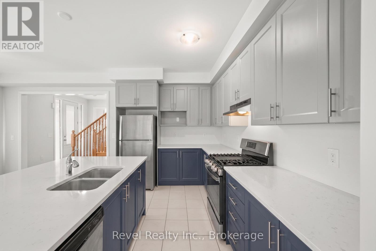 1 Keenan Street, Kawartha Lakes (Lindsay), Ontario  K9V 6K2 - Photo 11 - X13782778