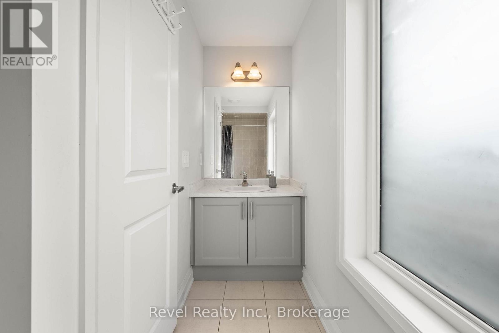 1 Keenan Street, Kawartha Lakes (Lindsay), Ontario  K9V 6K2 - Photo 34 - X13782778