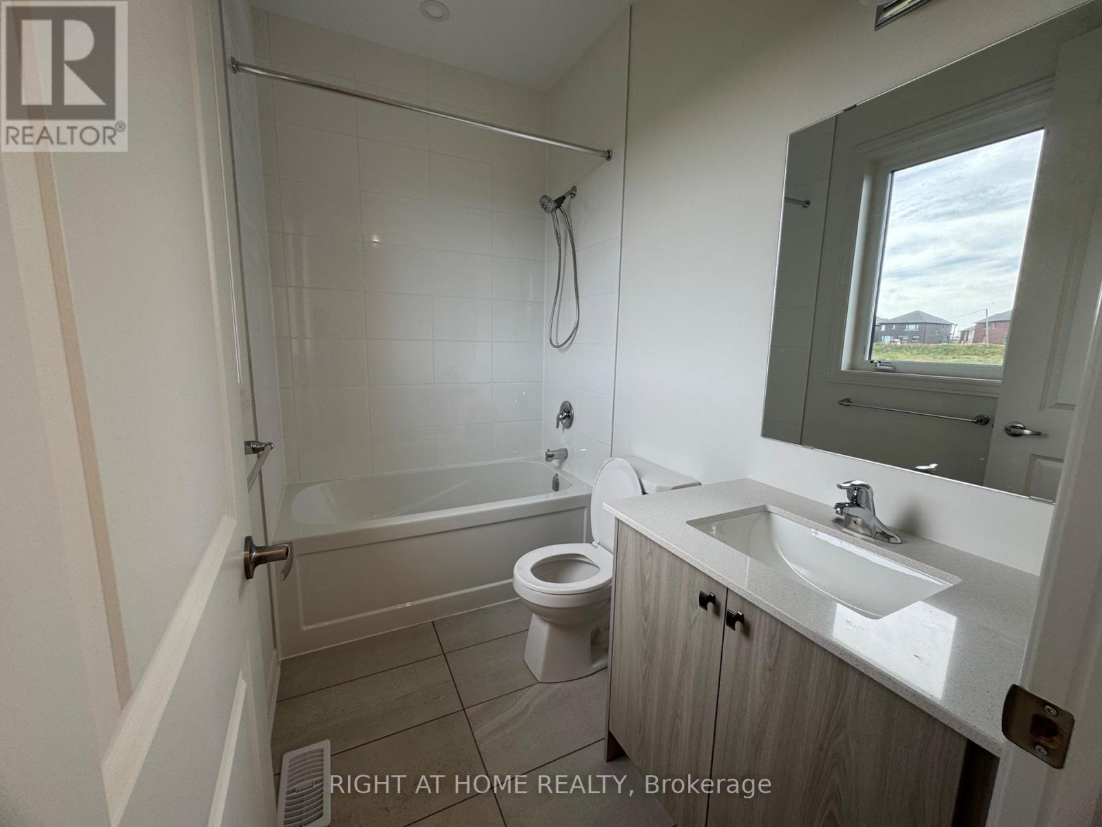 Main - 60 Debois Street, Kawartha Lakes (Lindsay), Ontario  K9V 6A9 - Photo 36 - X13782796