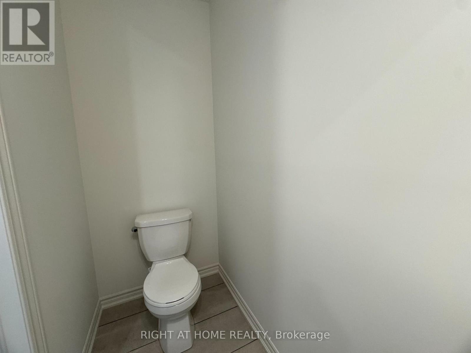Main - 60 Debois Street, Kawartha Lakes (Lindsay), Ontario  K9V 6A9 - Photo 7 - X13782796