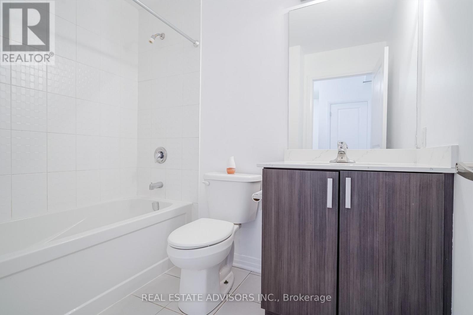 203 - 65 Shipway Avenue, Clarington (Newcastle), Ontario  L1B 0B7 - Photo 16 - E13783170