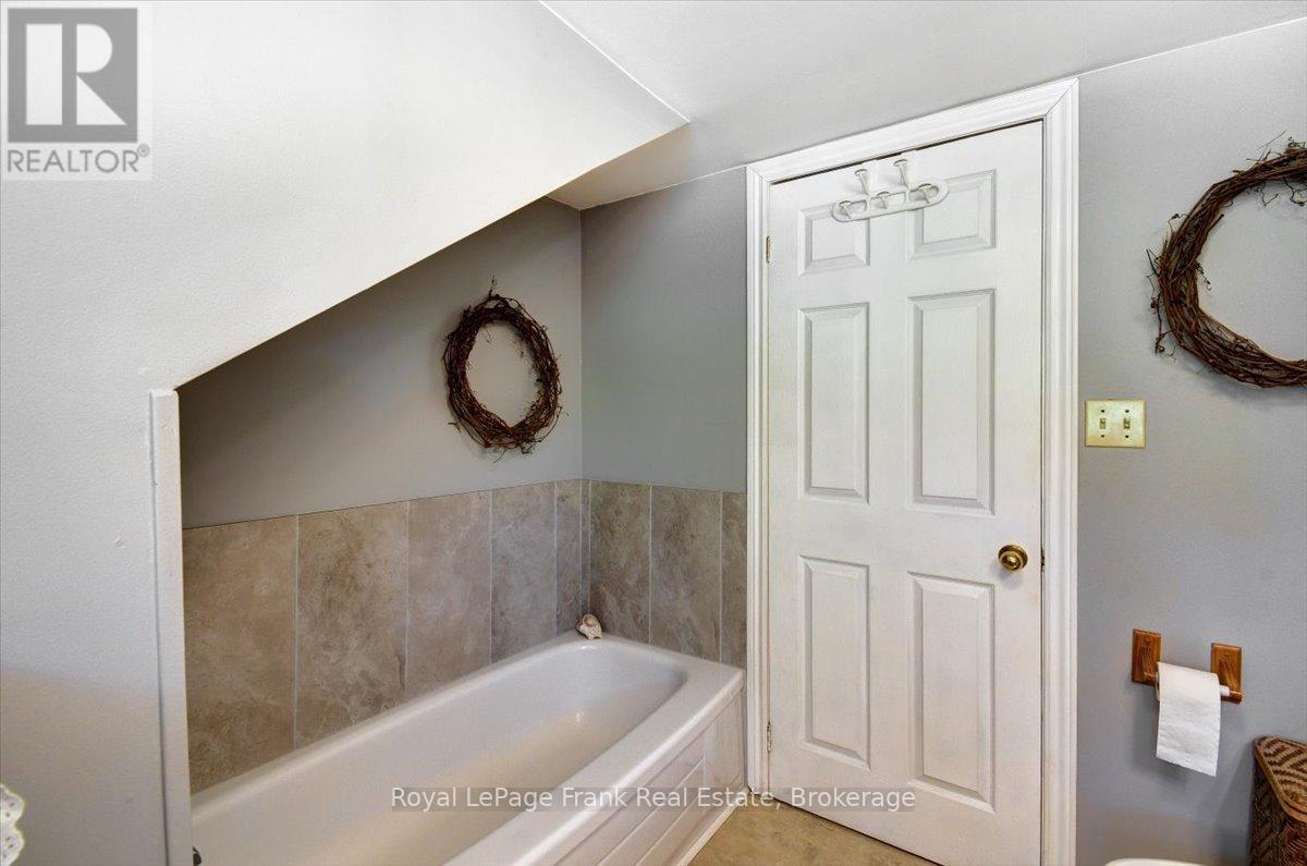 2523 Old Hastings Road, Limerick, Ontario  K0L 1P0 - Photo 36 - X13784184