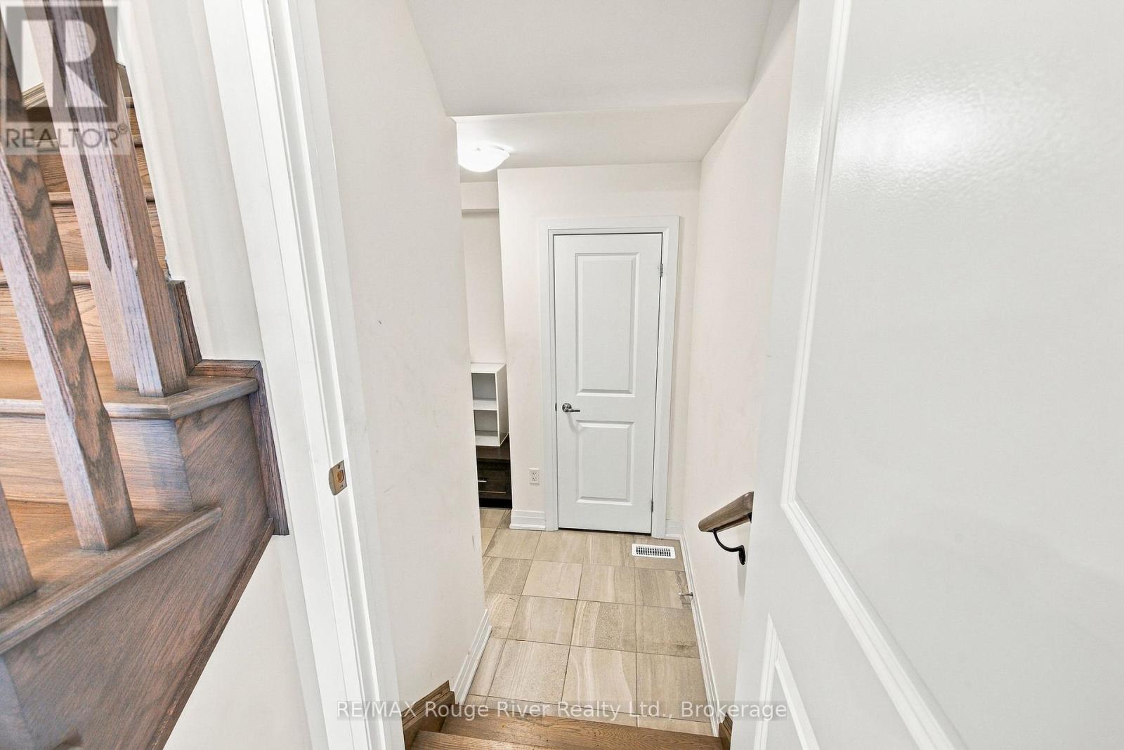 26 Rogerson Street, Clarington (Newcastle), Ontario  L1B 0W4 - Photo 18 - E13785332