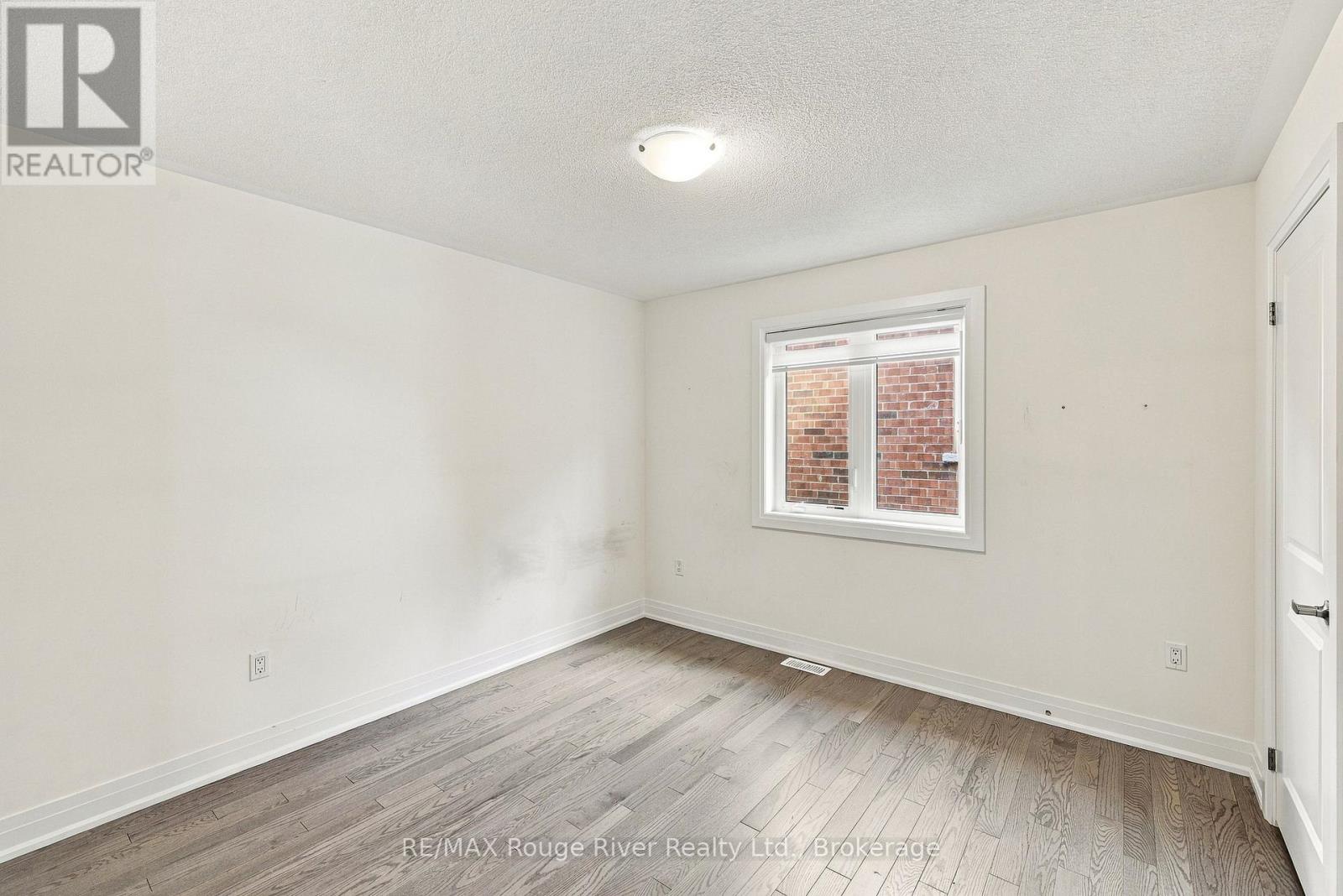 26 Rogerson Street, Clarington (Newcastle), Ontario  L1B 0W4 - Photo 31 - E13785332