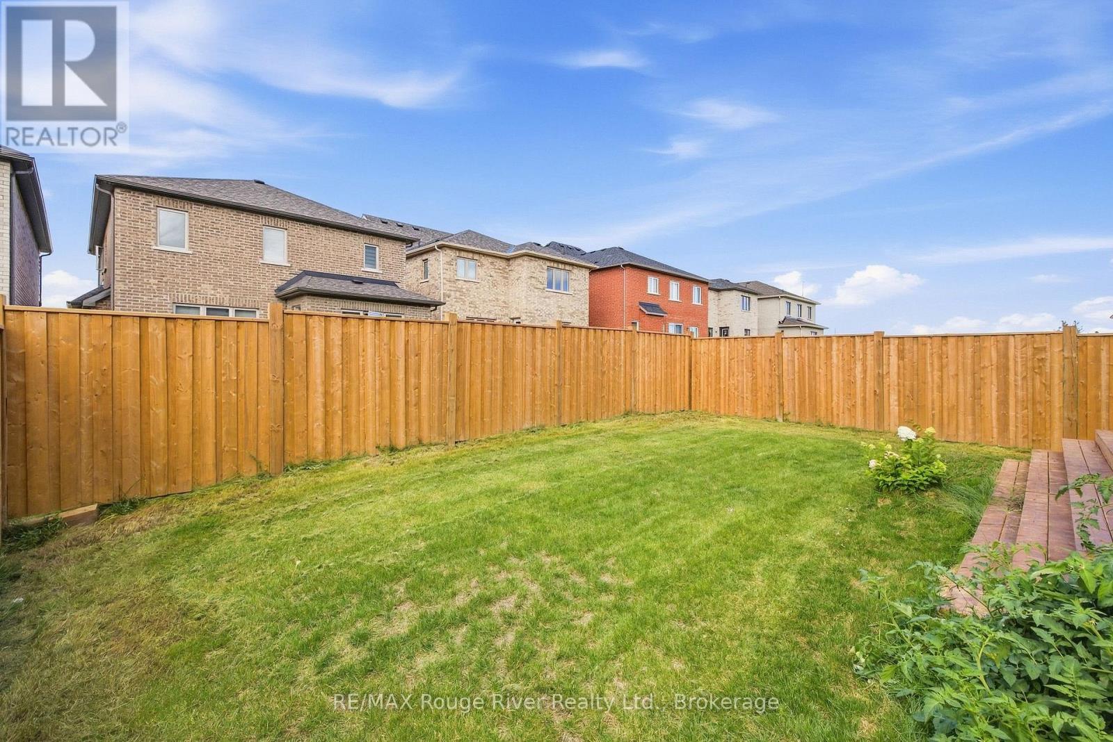 26 Rogerson Street, Clarington (Newcastle), Ontario  L1B 0W4 - Photo 48 - E13785332