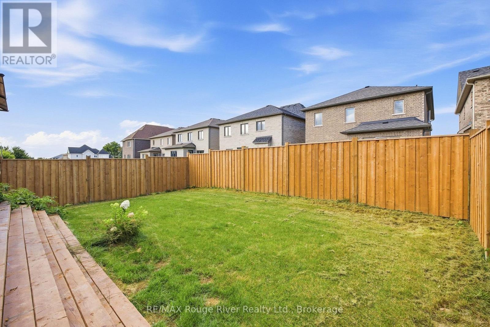26 Rogerson Street, Clarington (Newcastle), Ontario  L1B 0W4 - Photo 49 - E13785332