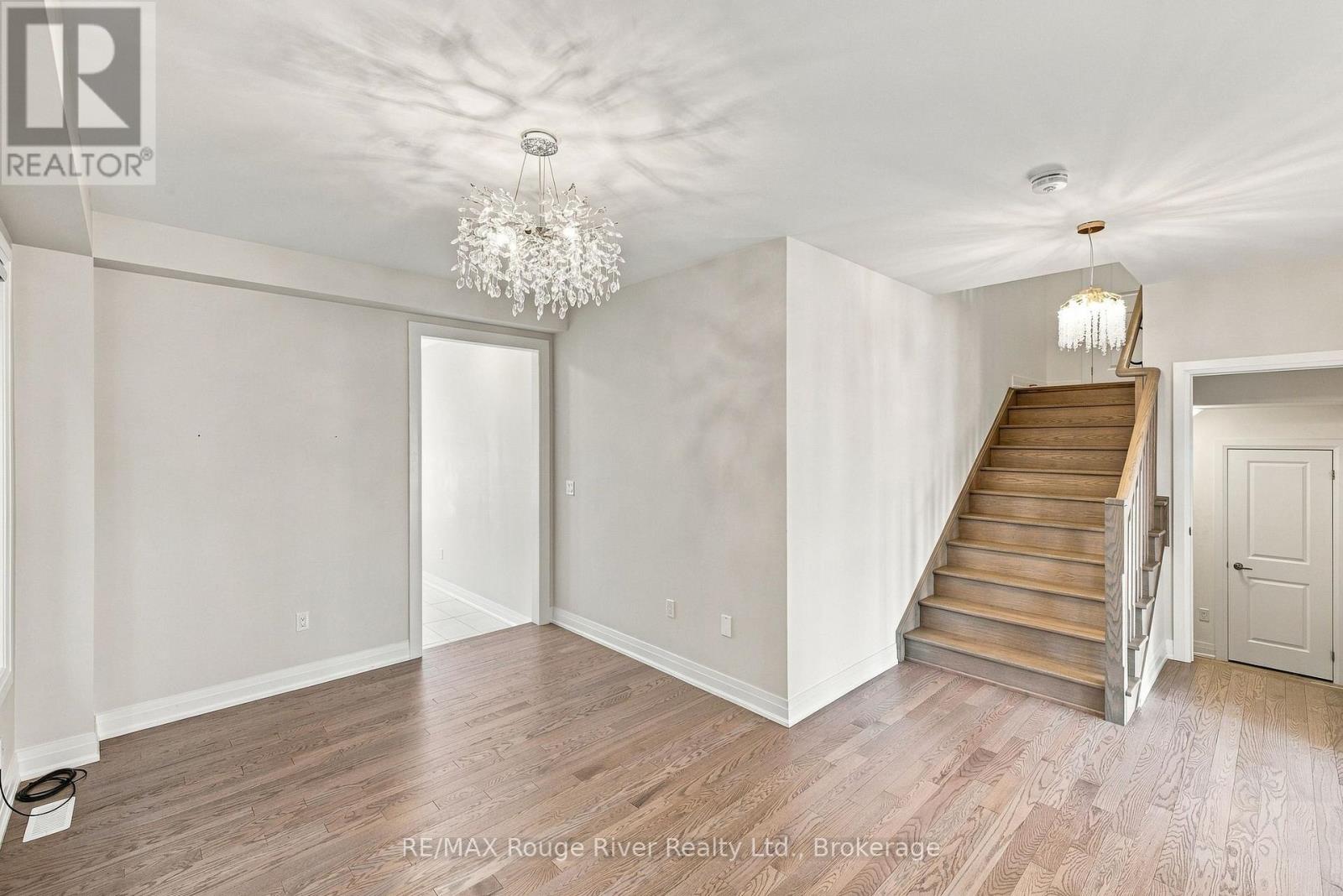 26 Rogerson Street, Clarington (Newcastle), Ontario  L1B 0W4 - Photo 7 - E13785332