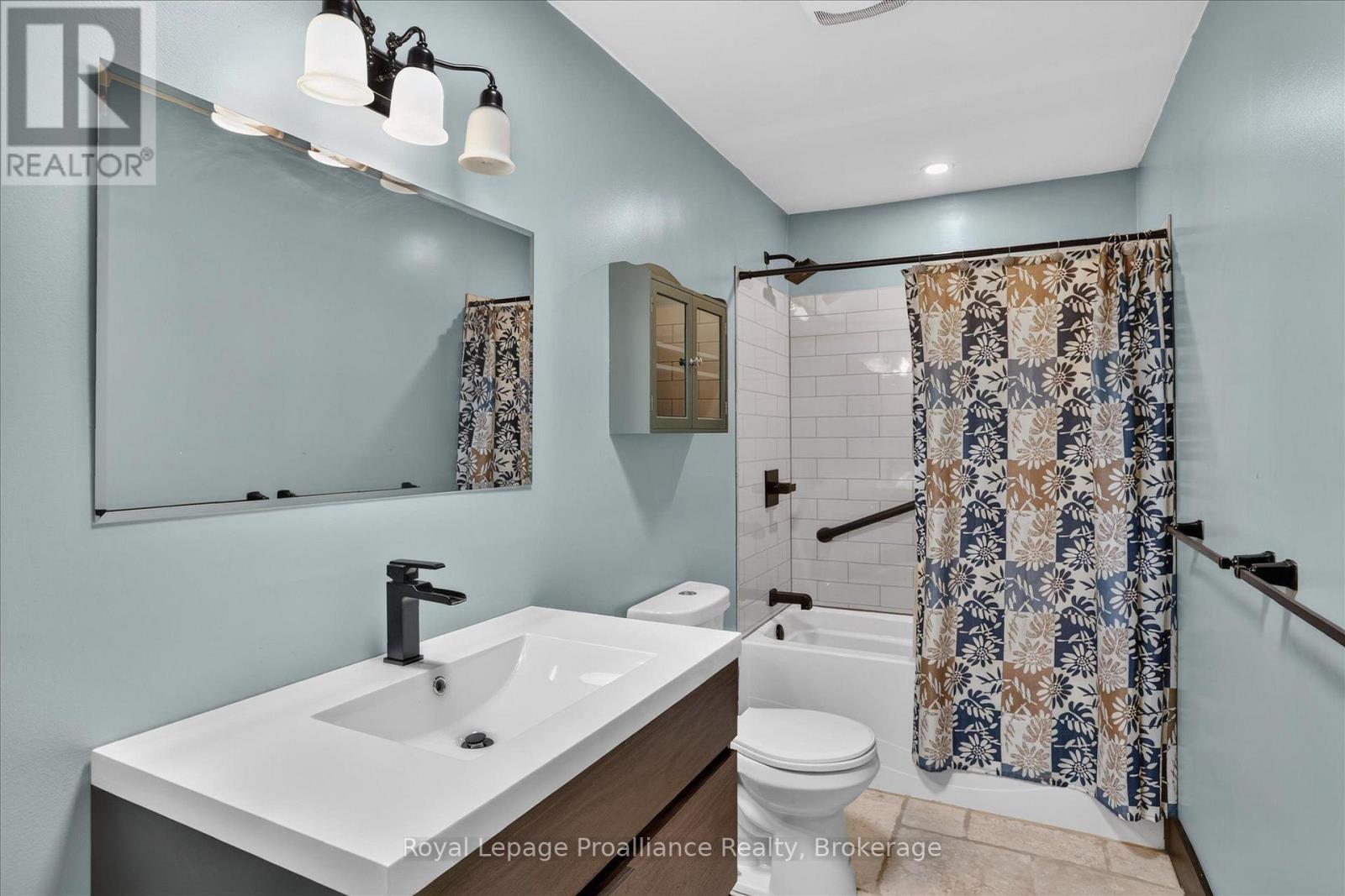 70 Elmore Street, Trent Hills (Campbellford), Ontario  K0L 1L0 - Photo 32 - X13785320