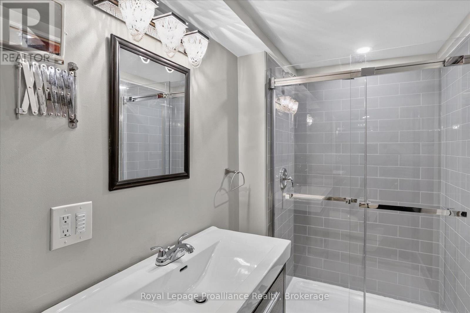 70 Elmore Street, Trent Hills (Campbellford), Ontario  K0L 1L0 - Photo 39 - X13785320