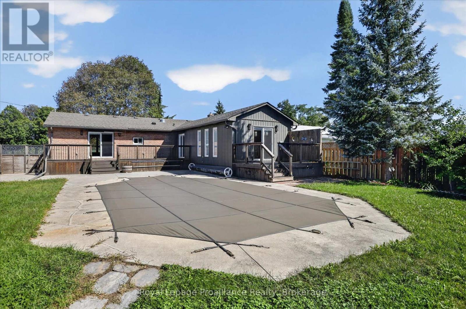 70 Elmore Street, Trent Hills (Campbellford), Ontario  K0L 1L0 - Photo 45 - X13785320