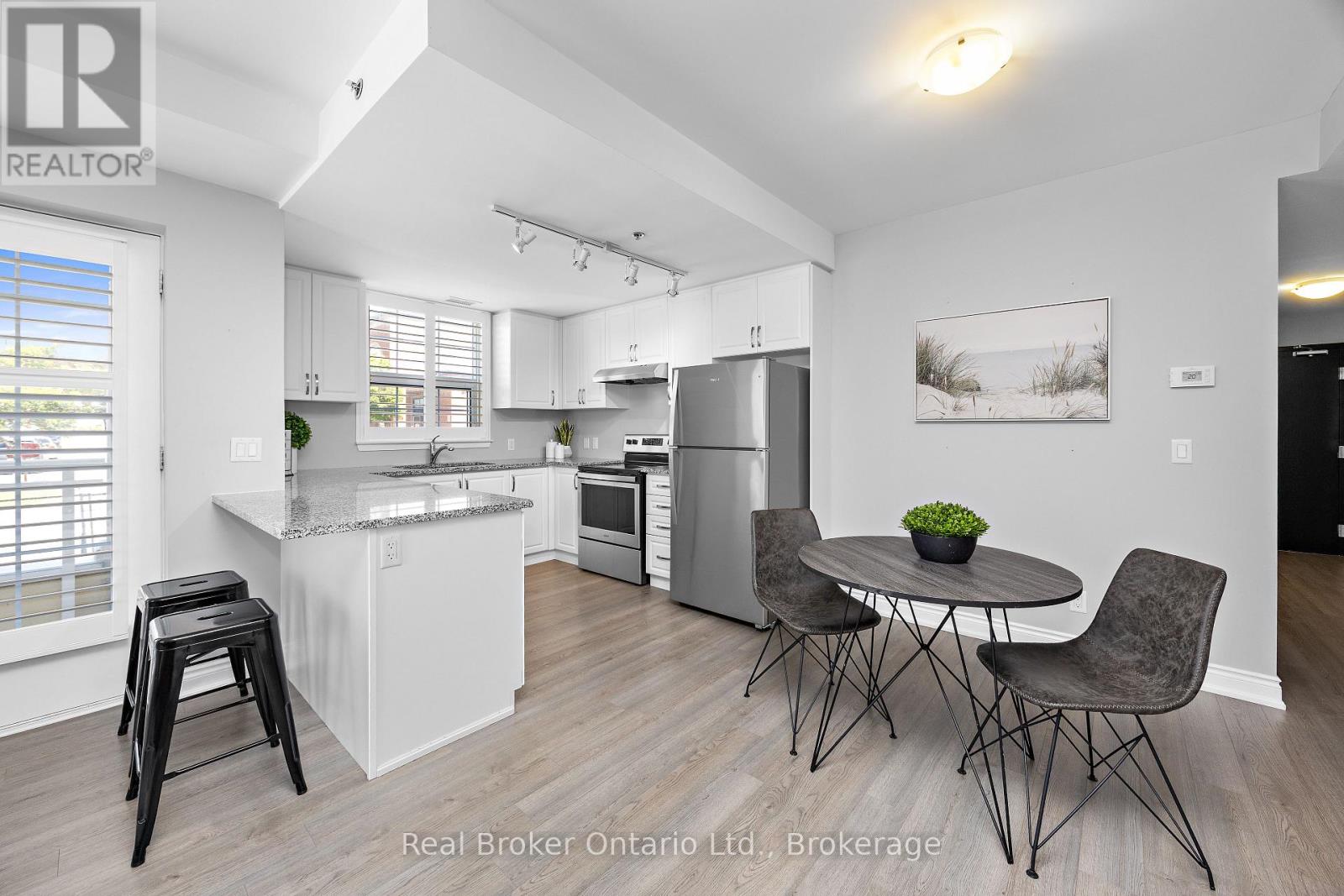 216 - 21 Brookhouse Drive, Clarington (Newcastle), Ontario  L1B 0V4 - Photo 10 - E13785552
