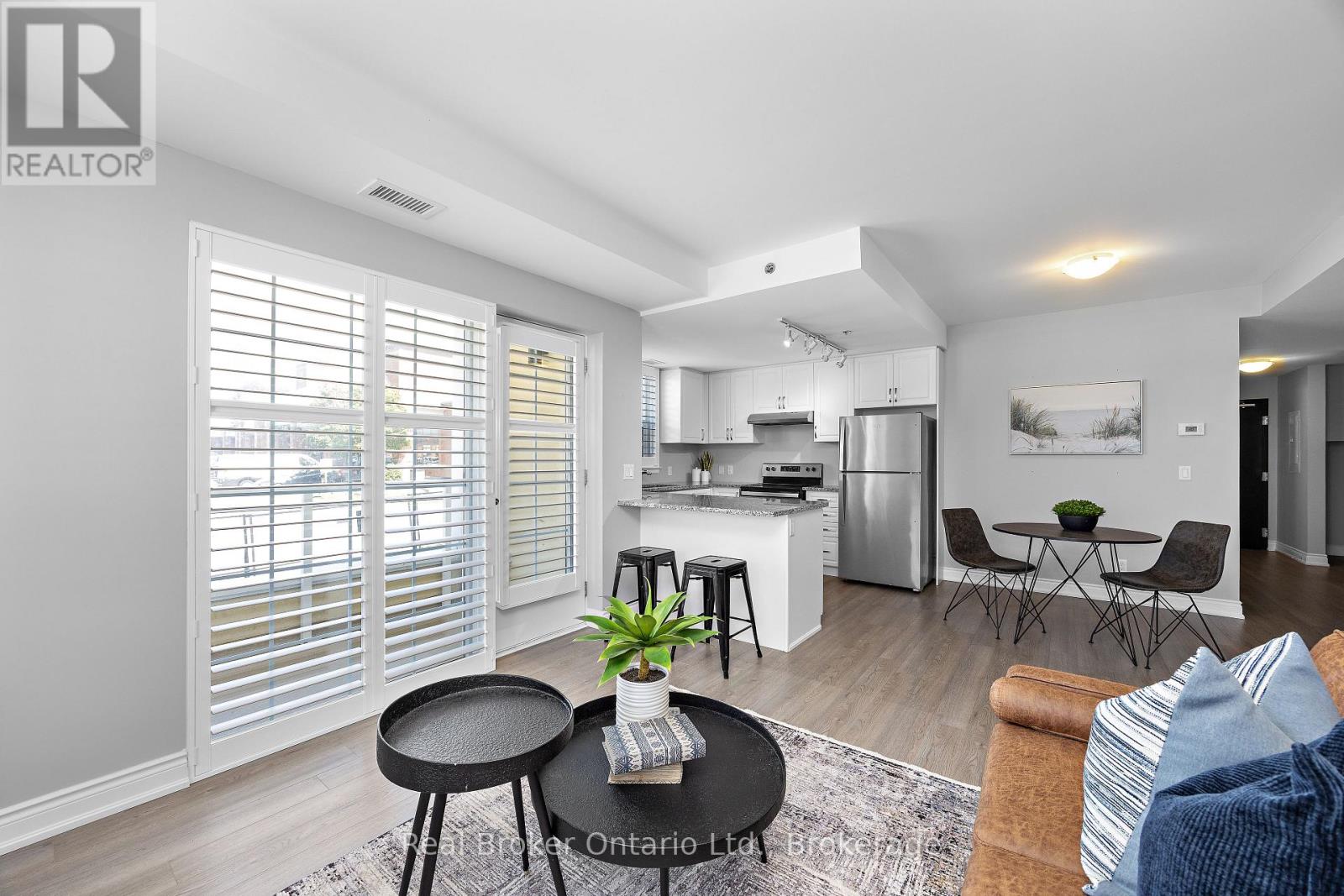 216 - 21 Brookhouse Drive, Clarington (Newcastle), Ontario  L1B 0V4 - Photo 18 - E13785552