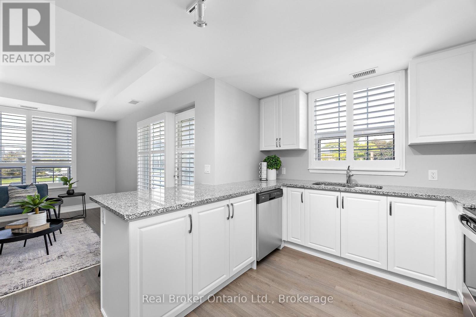 216 - 21 Brookhouse Drive, Clarington (Newcastle), Ontario  L1B 0V4 - Photo 9 - E13785552