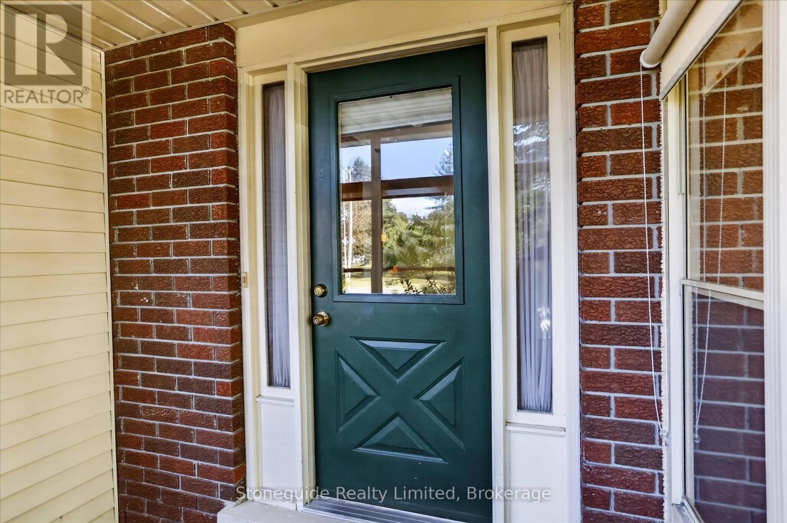 1185 Huntington Circle, Peterborough (Otonabee Ward 1), Ontario  K9K 2B9 - Photo 4 - X13785958