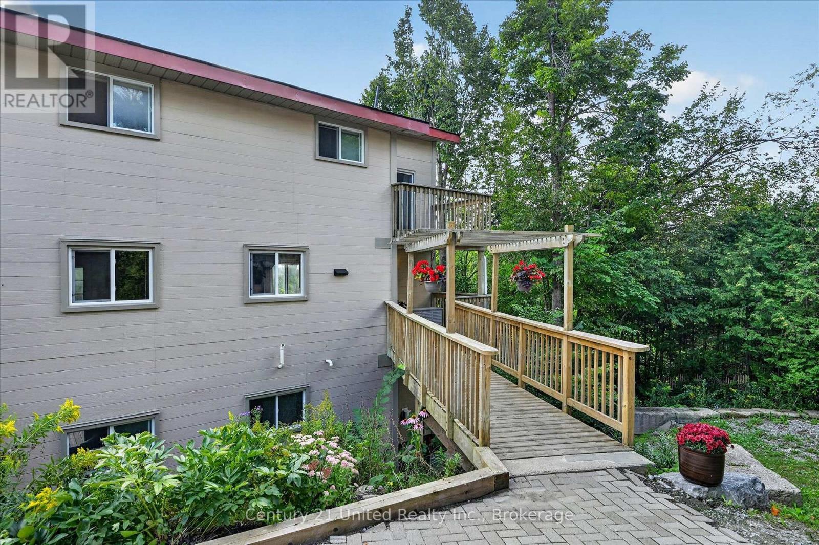 2051 Jill Lane, Cavan Monaghan (Cavan Twp), Ontario  L0A 1C0 - Photo 5 - X13786148
