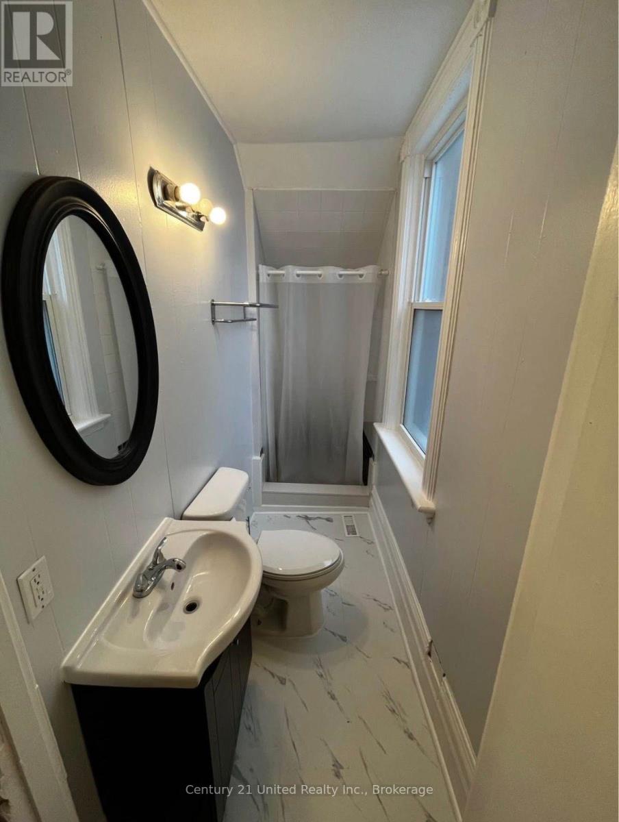 88 Douro Street, Peterborough (Ashburnham Ward 4), Ontario  K9H 1H4 - Photo 8 - X13786396