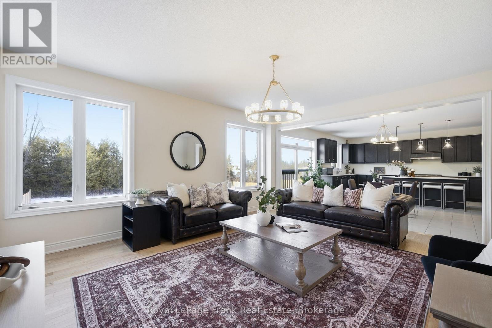 60 Hennessey Crescent, Kawartha Lakes (Lindsay), Ontario  K9V 0P3 - Photo 21 - X13786486