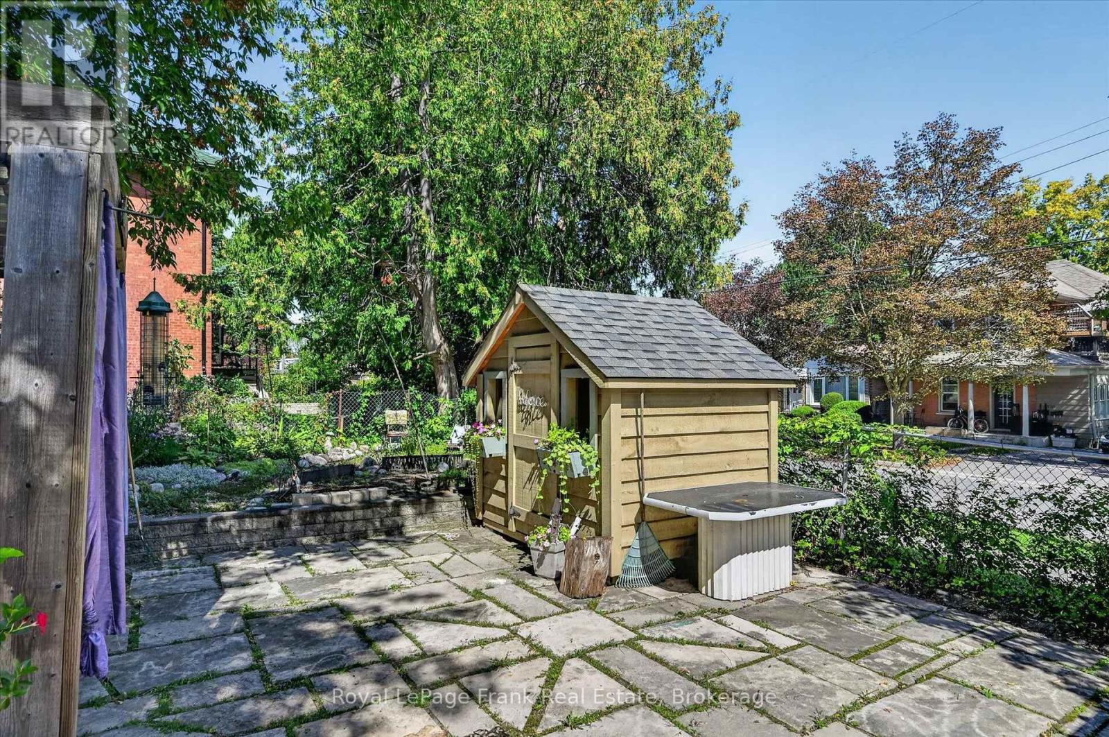 404 London Street, Peterborough (Town Ward 3), Ontario  K9H 3A3 - Photo 43 - X13786586