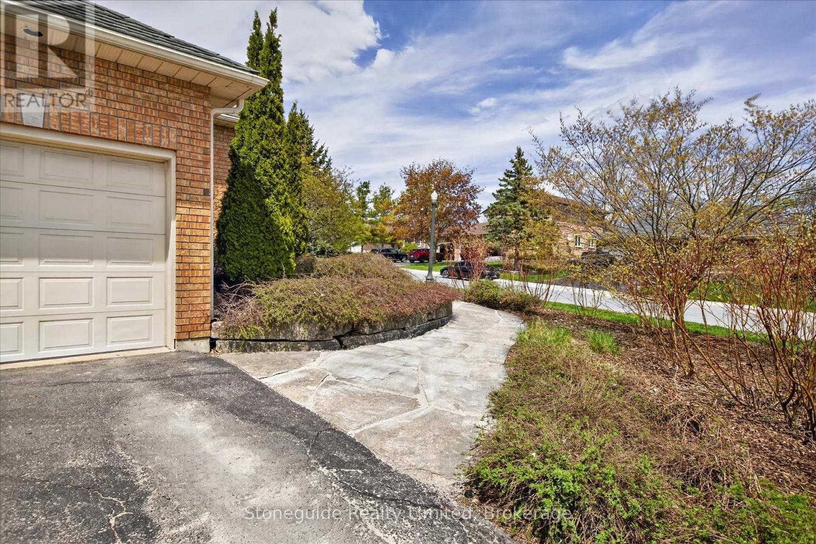 1580 College Park Drive, Peterborough (Otonabee Ward 1), Ontario  K9K 2G9 - Photo 36 - X13786714