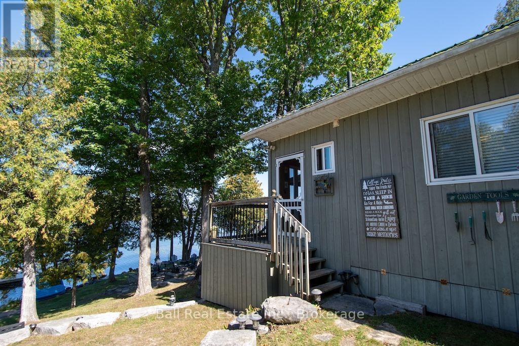 2521 Selwyn Bay Lane, Selwyn, Ontario  K0L 2H0 - Photo 4 - X13786866