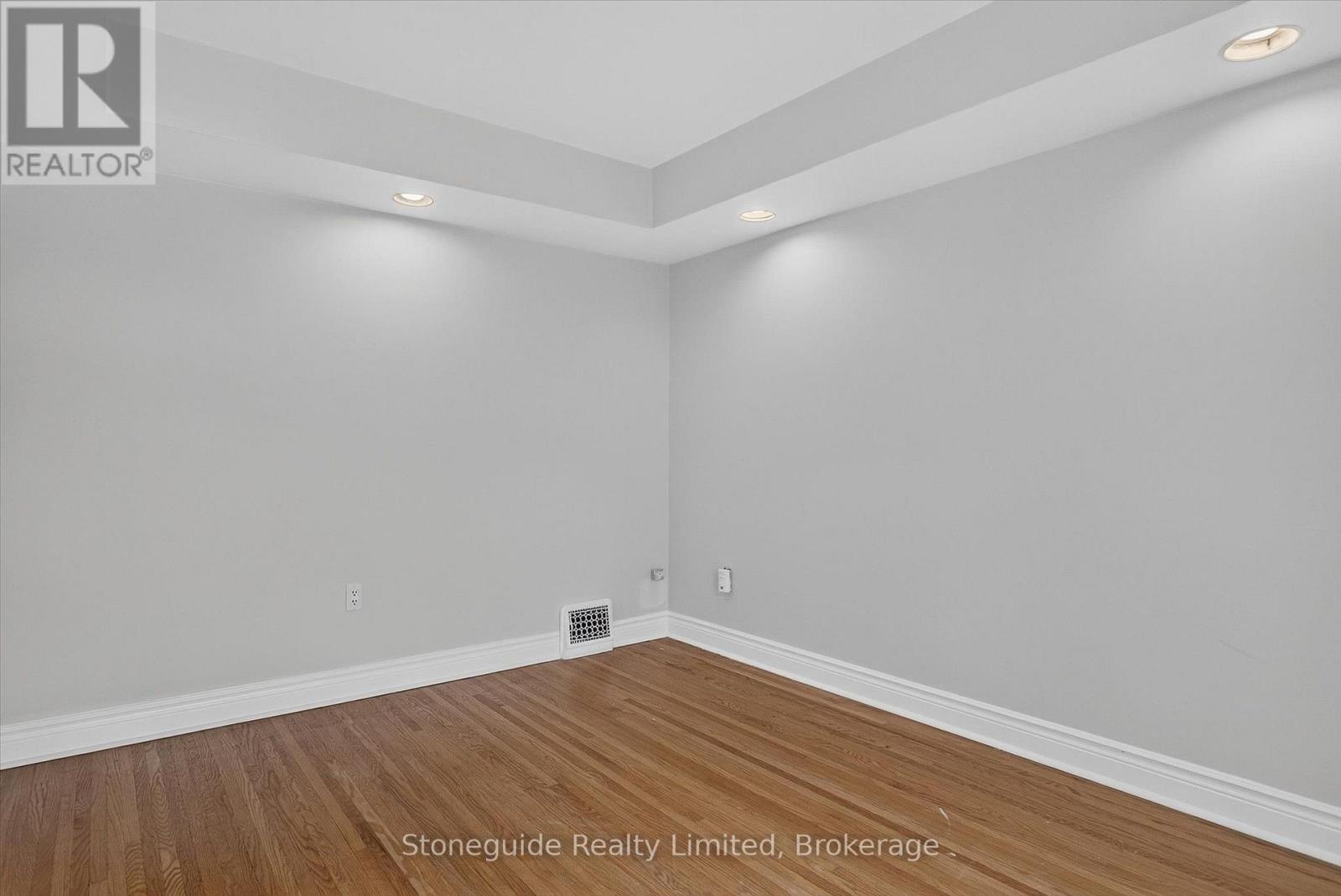 540 Charlotte Street, Peterborough (Town Ward 3), Ontario  K9J 2W5 - Photo 18 - X13787104