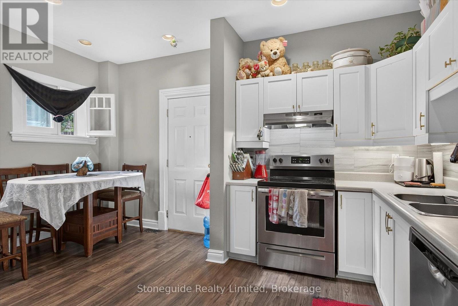 540 Charlotte Street, Peterborough (Town Ward 3), Ontario  K9J 2W5 - Photo 41 - X13787104