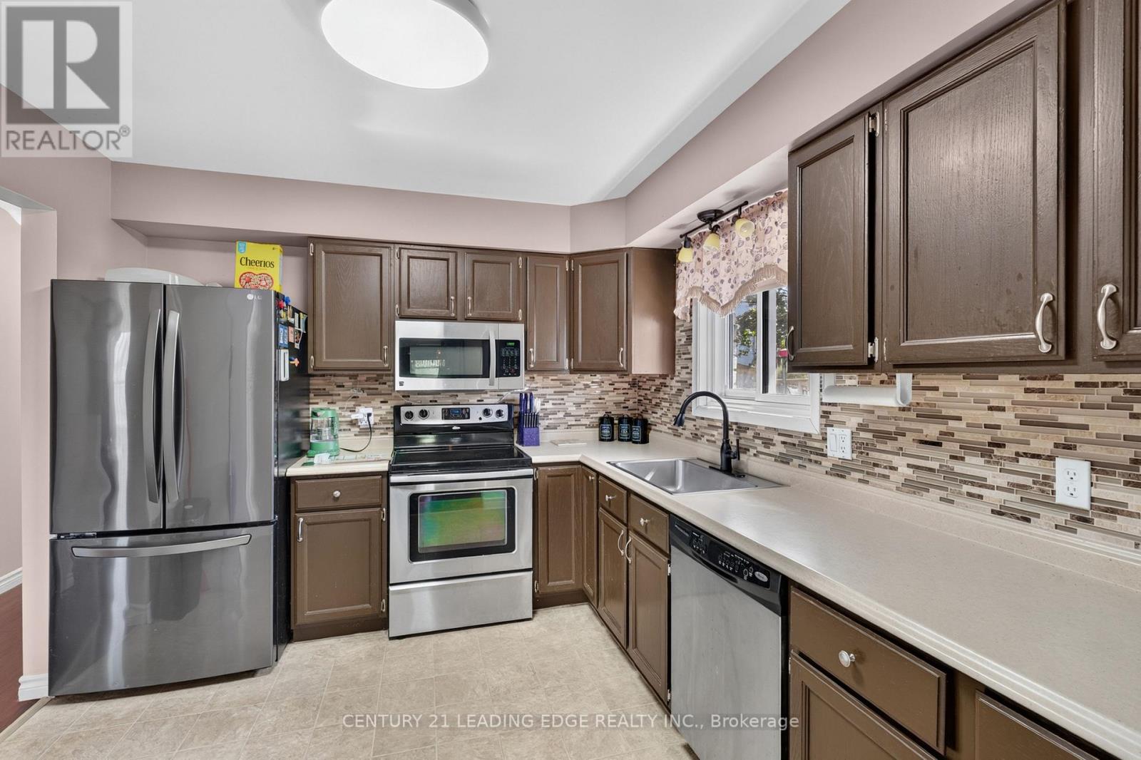 248 Victoria Avenue N, Kawartha Lakes (Lindsay), Ontario  K9V 4H1 - Photo 13 - X13788104