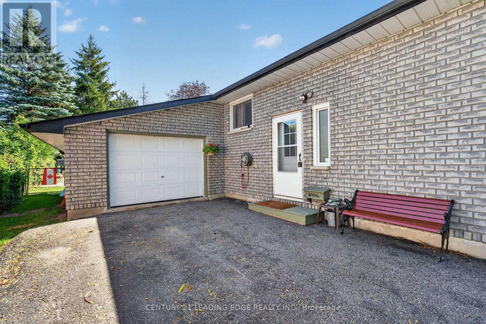 248 Victoria Avenue N, Kawartha Lakes (Lindsay), Ontario  K9V 4H1 - Photo 5 - X13788104