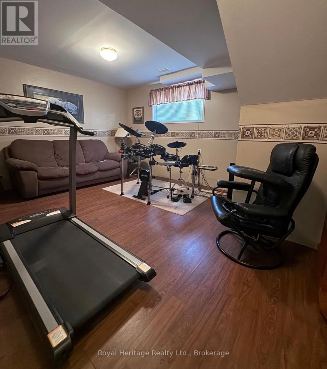 7 Lang Court, Kawartha Lakes (Lindsay), Ontario  K9V 6E5 - Photo 14 - X13788880